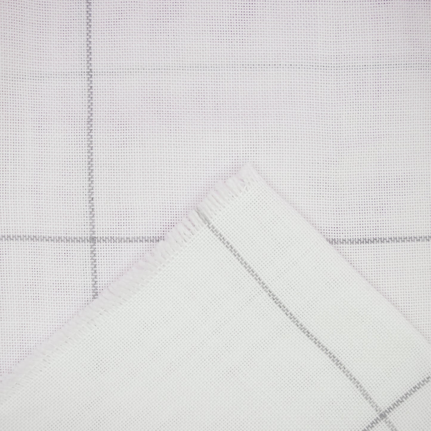 Premium primary tufting cloth